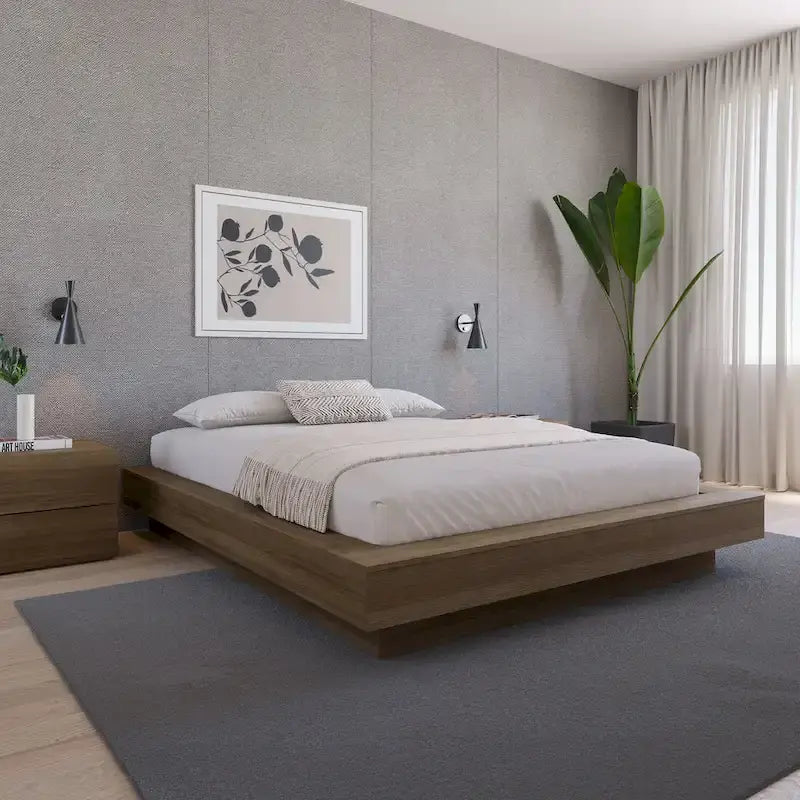 Base de cama baja de roble rubio natural / roble marrón — King, para 2 personas